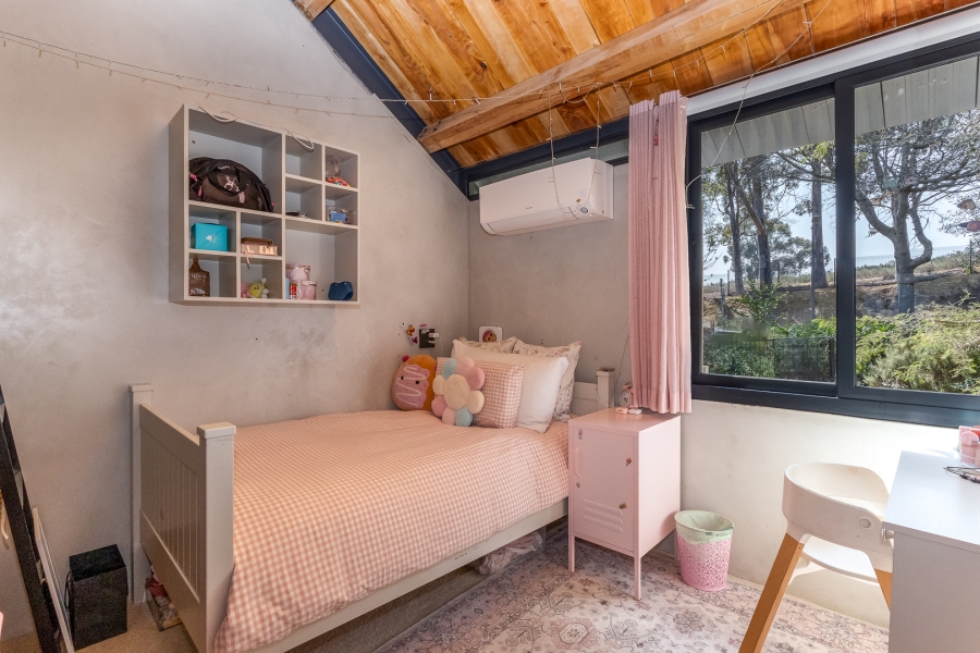 7 Bedroom Property for Sale in Brandwacht Western Cape